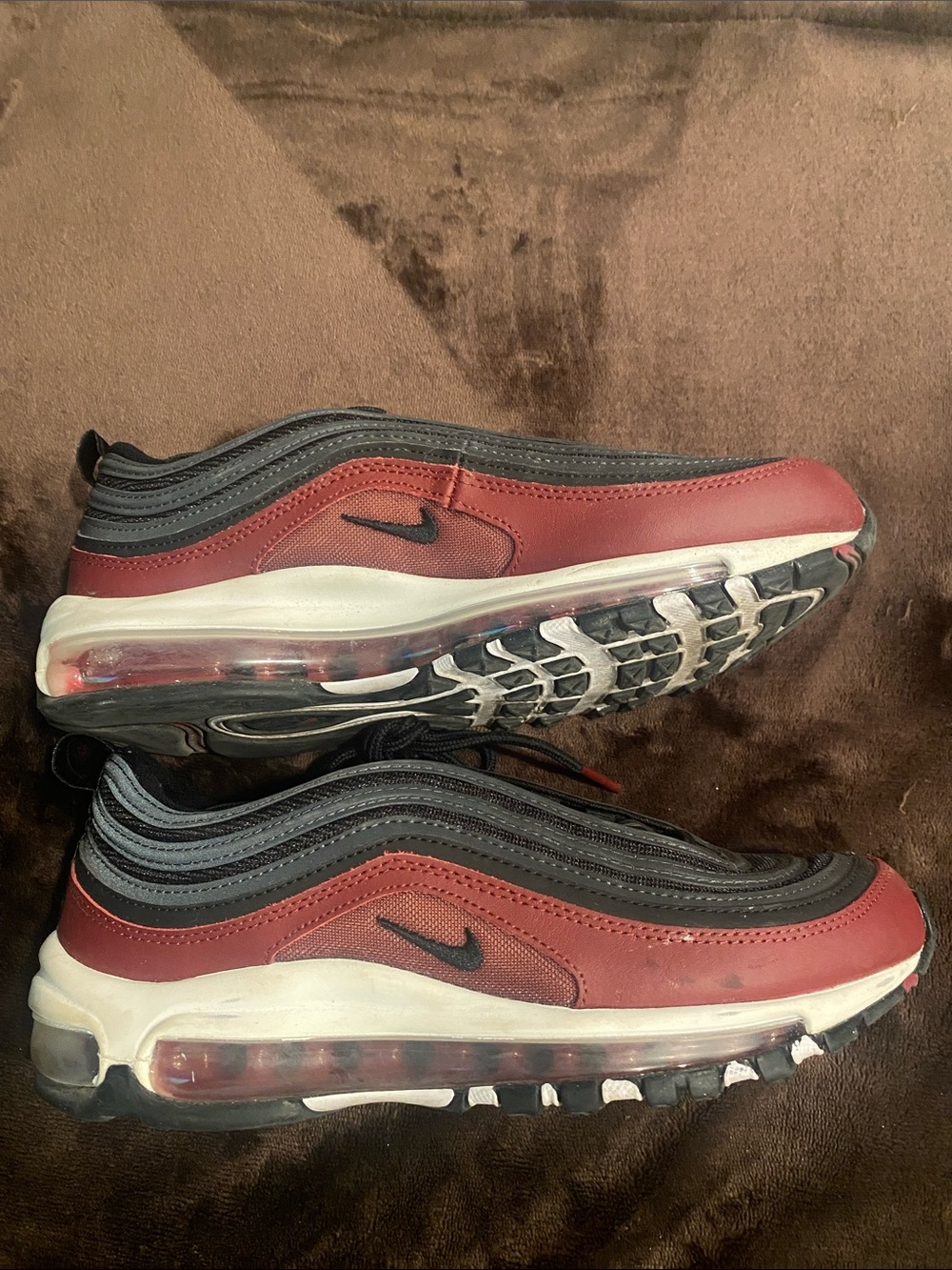 Nike Air Max 97 in Burgundy and Black